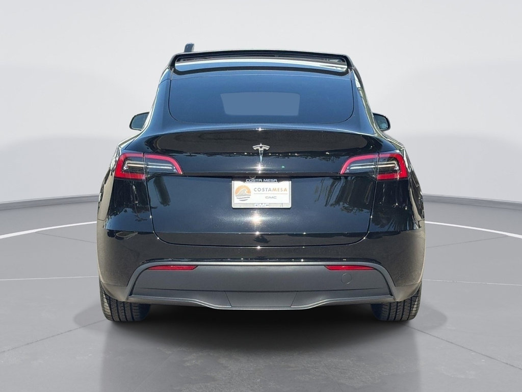 Used 2024 Tesla Model Y Long Range RWD image 4