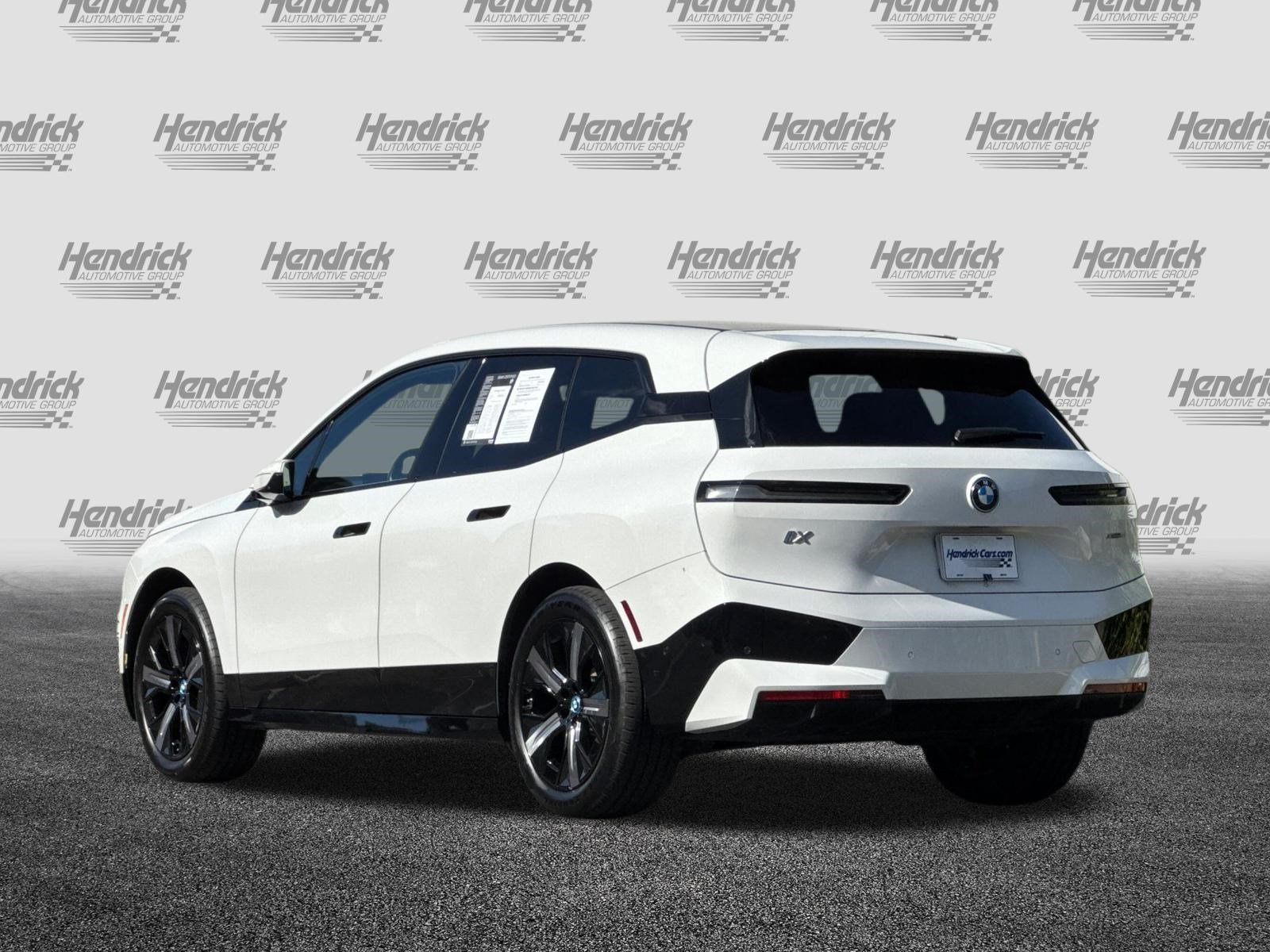 Certified 2024 BMW iX xDrive50 w/ Sport Package AWD/4WD image 7