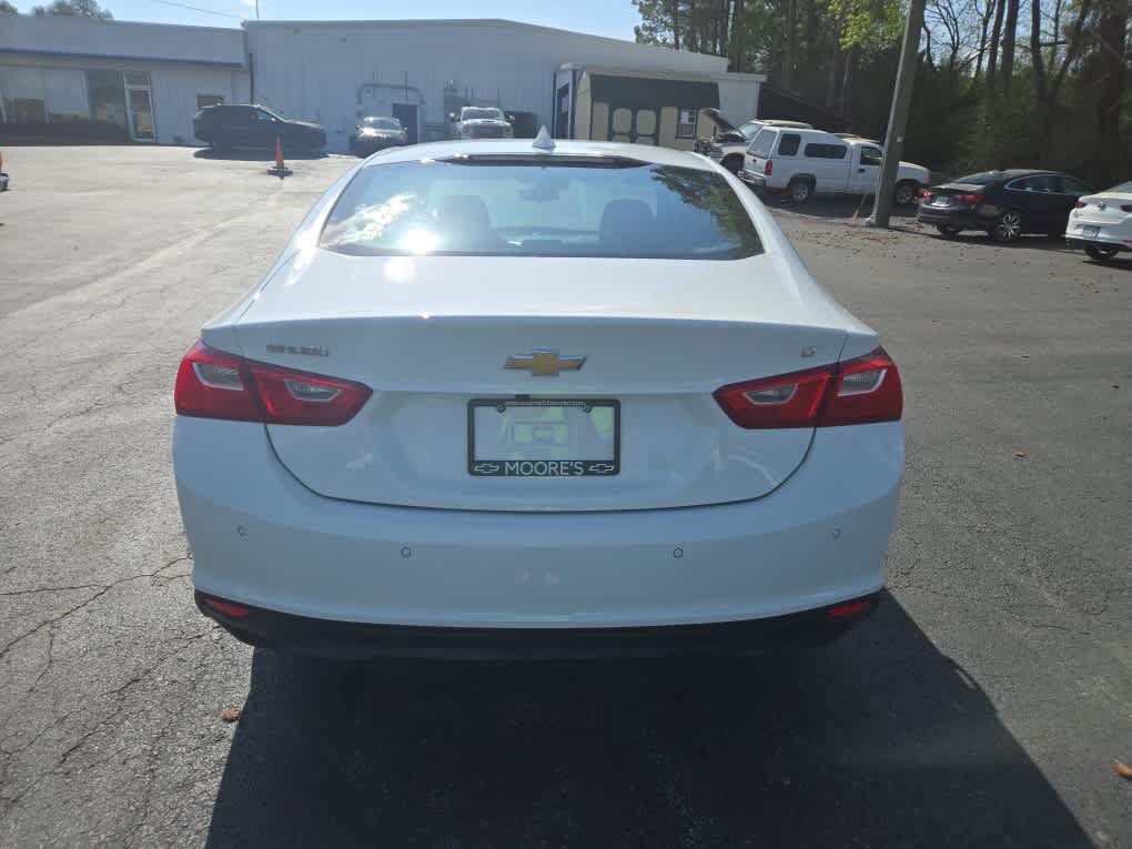 New 2025 Chevrolet Malibu LT FWD image 6