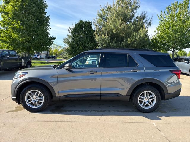 New 2026 Ford Explorer Active AWD/4WD image 9