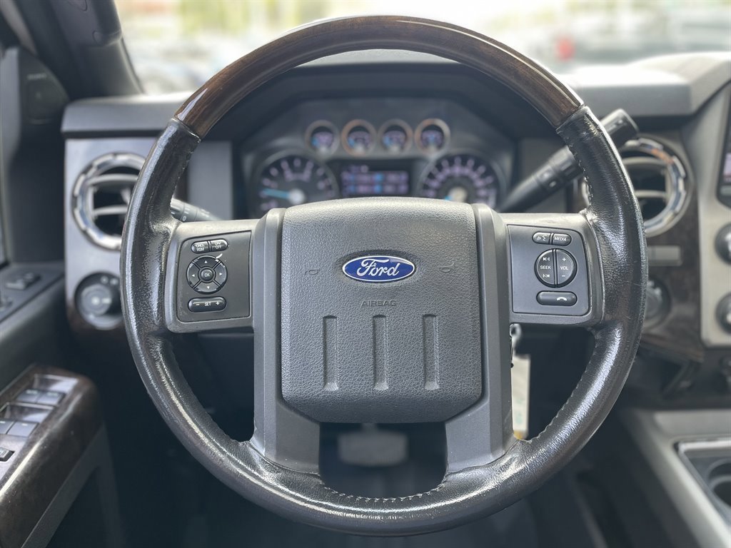 Used 2013 Ford F350 Platinum AWD/4WD image 27