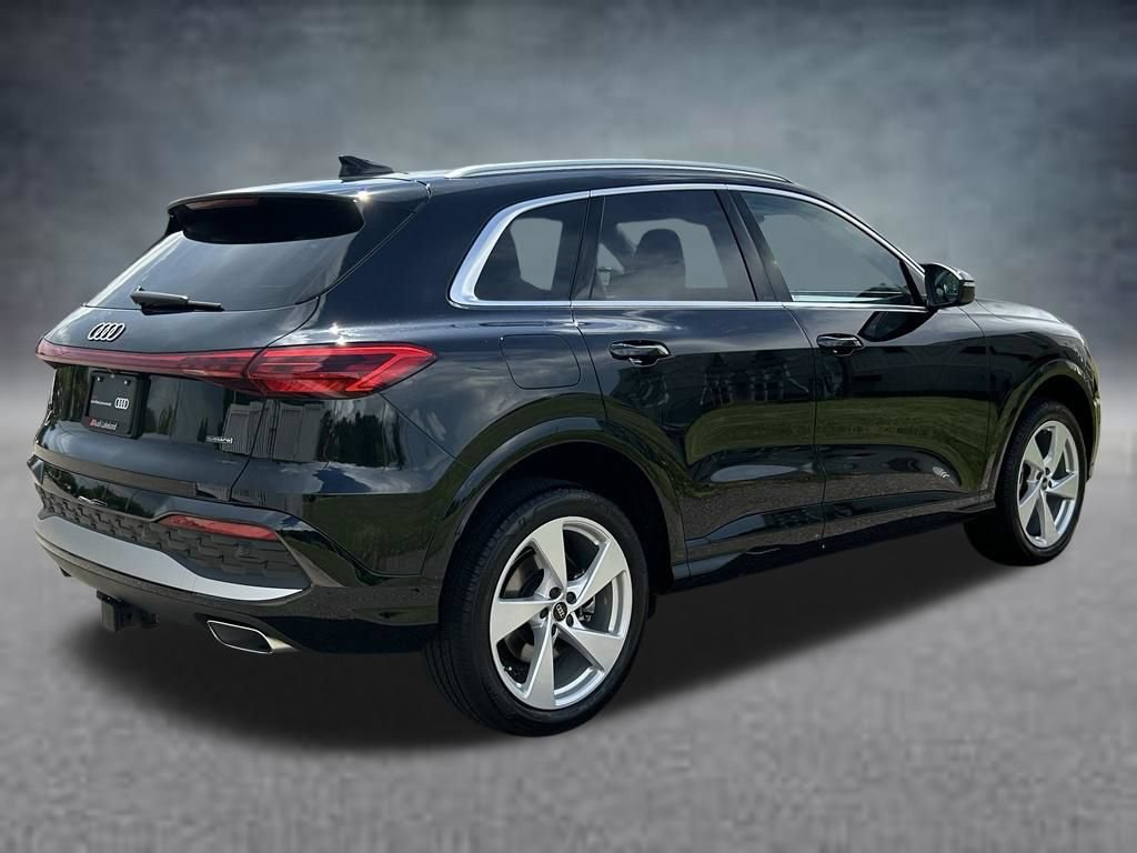 Used 2025 Audi Q5 Premium Plus AWD/4WD image 5