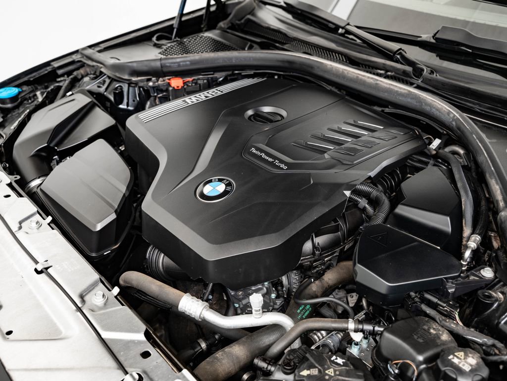 Used 2023 BMW 330i xDrive Sedan w/ M Sport Package image 46