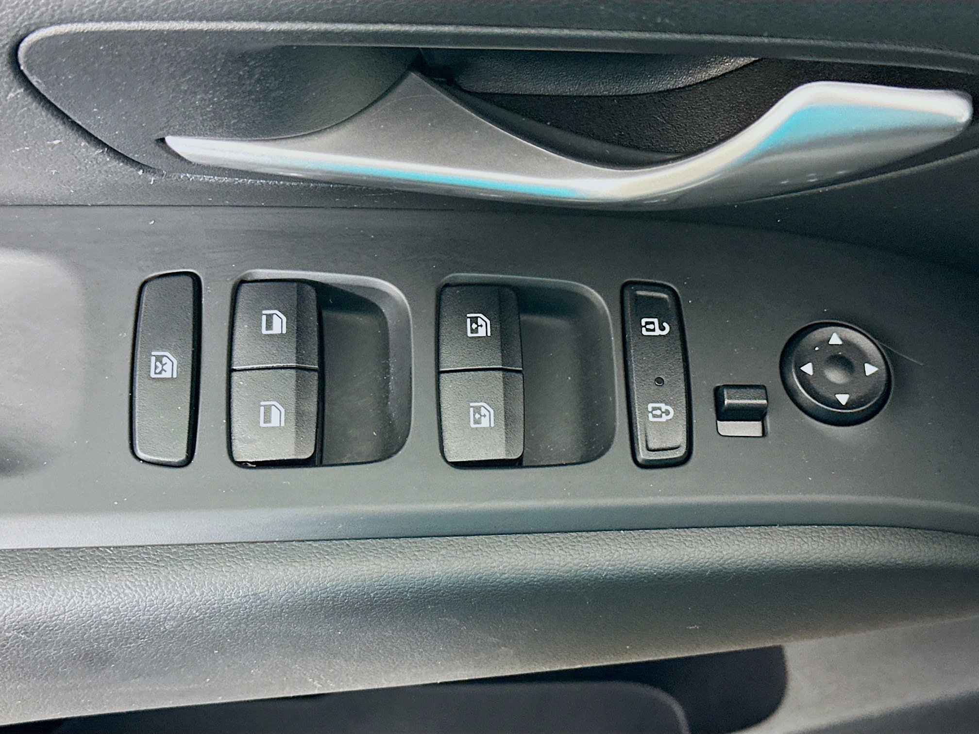 Used 2023 Hyundai Tucson SEL w/ Winter Package image 15