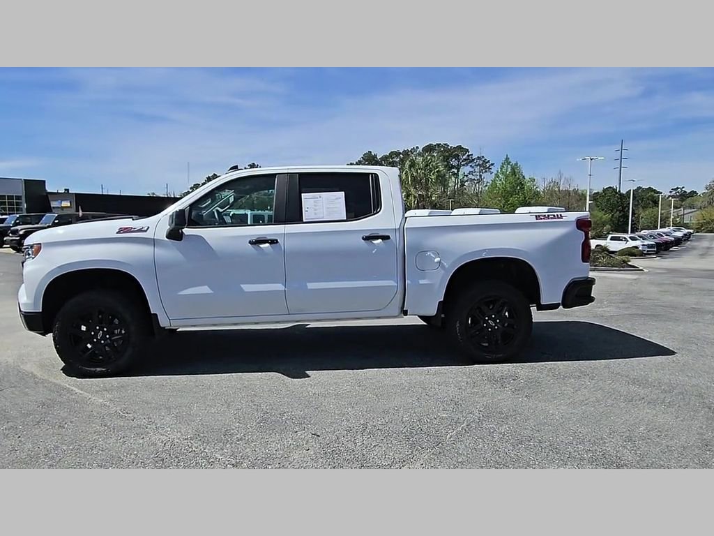 Used 2025 Chevrolet Silverado 1500 LT Trail Boss w/ Convenience Package II image 28