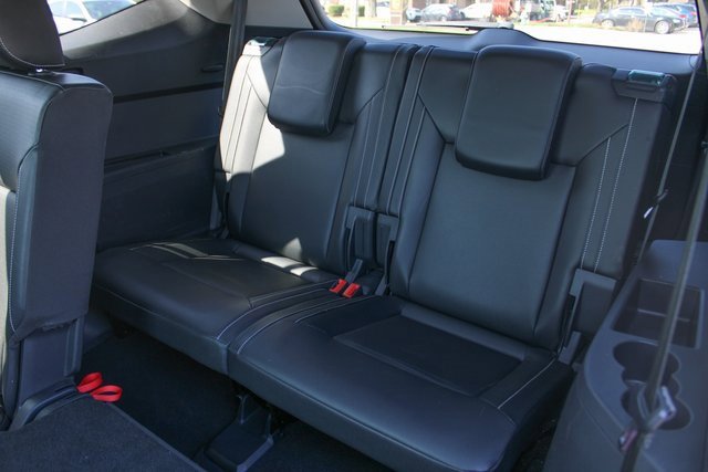 Used 2021 Volkswagen Atlas SE w/ Towing Package image 37