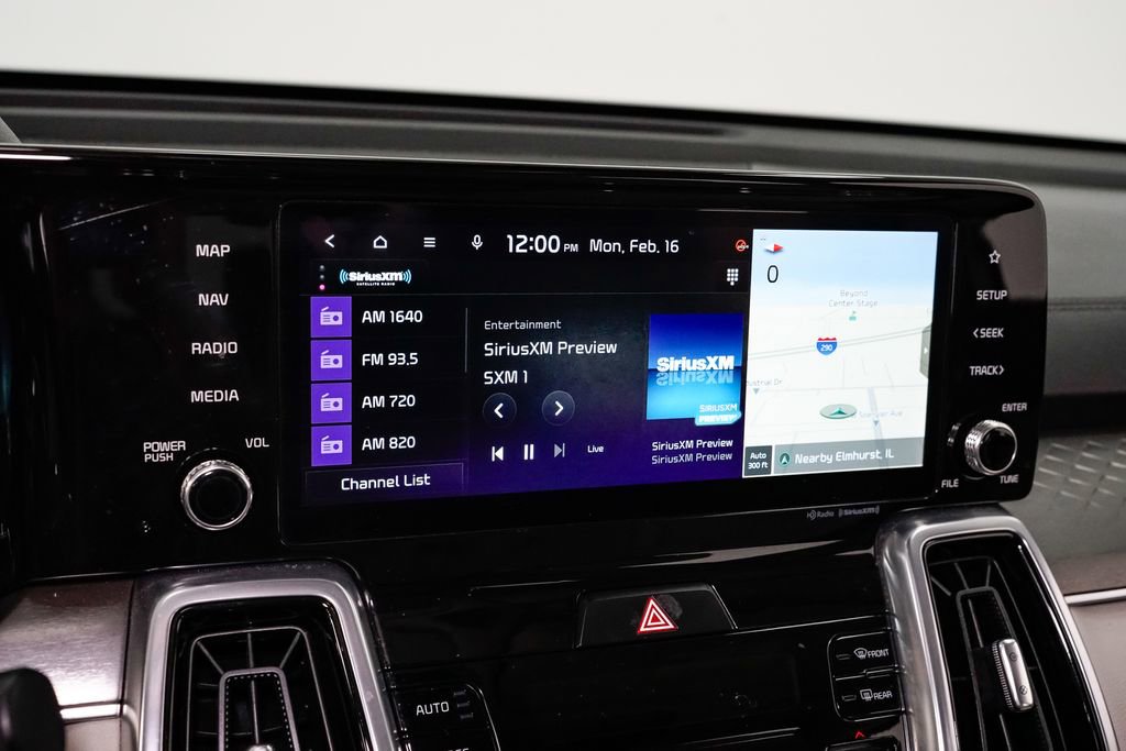 Certified 2023 Kia Sorento SX image 18