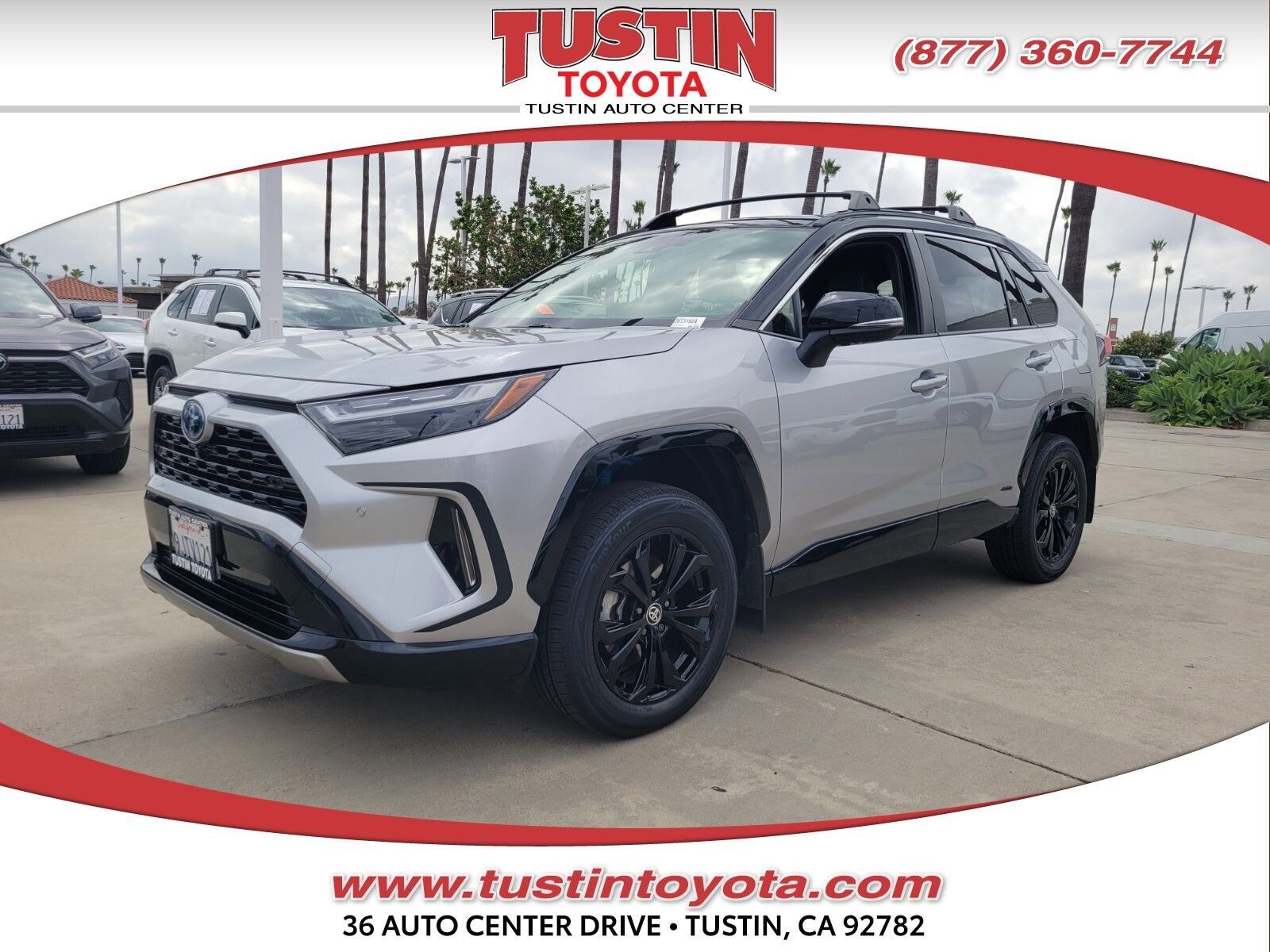 Used 2023 Toyota RAV4 XSE AWD/4WD image 1
