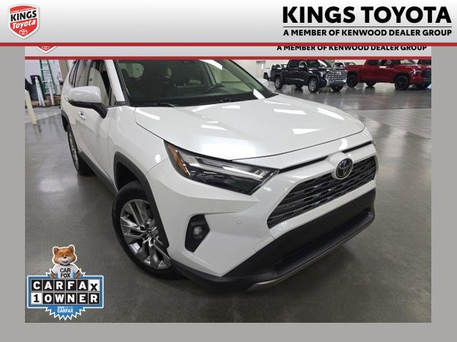 Used 2023 Toyota RAV4 Limited image 1