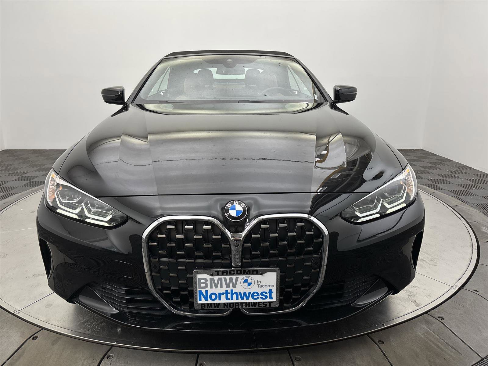 Used 2024 BMW 430i xDrive Convertible w/ Convenience Package AWD/4WD image 14