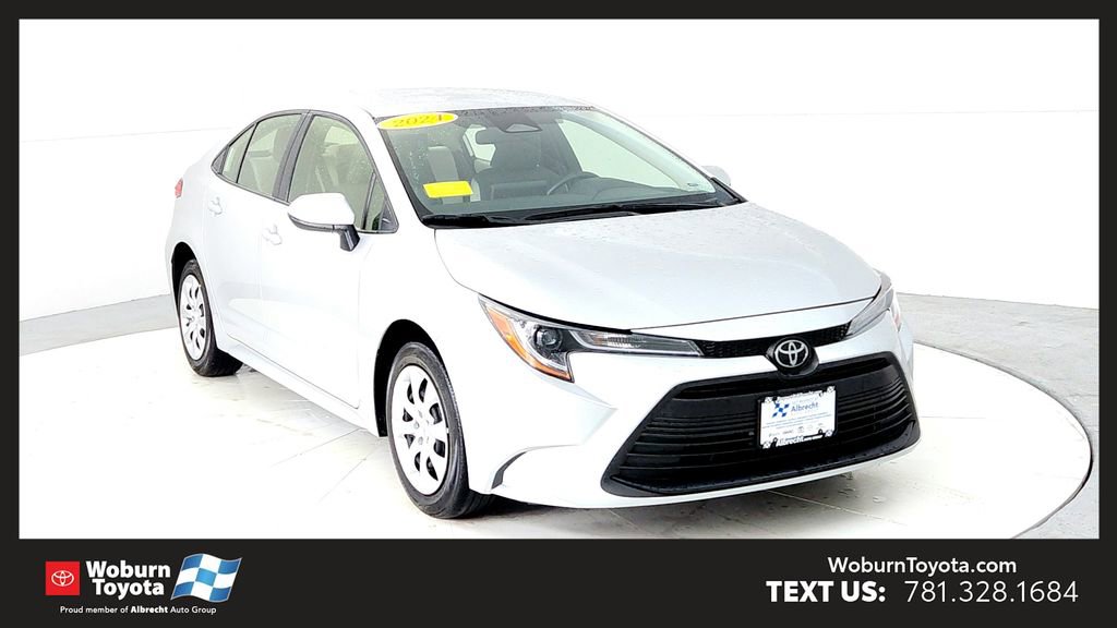Used 2024 Toyota Corolla LE