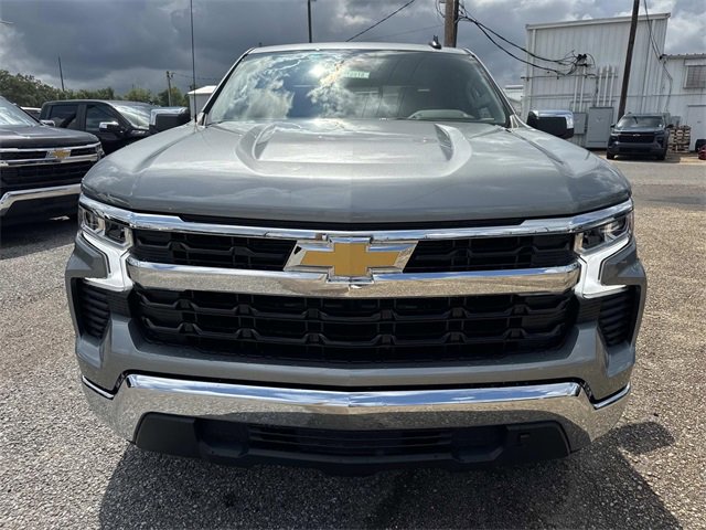New 2026 Chevrolet Silverado 1500 LT w/ Convenience Package II image 2