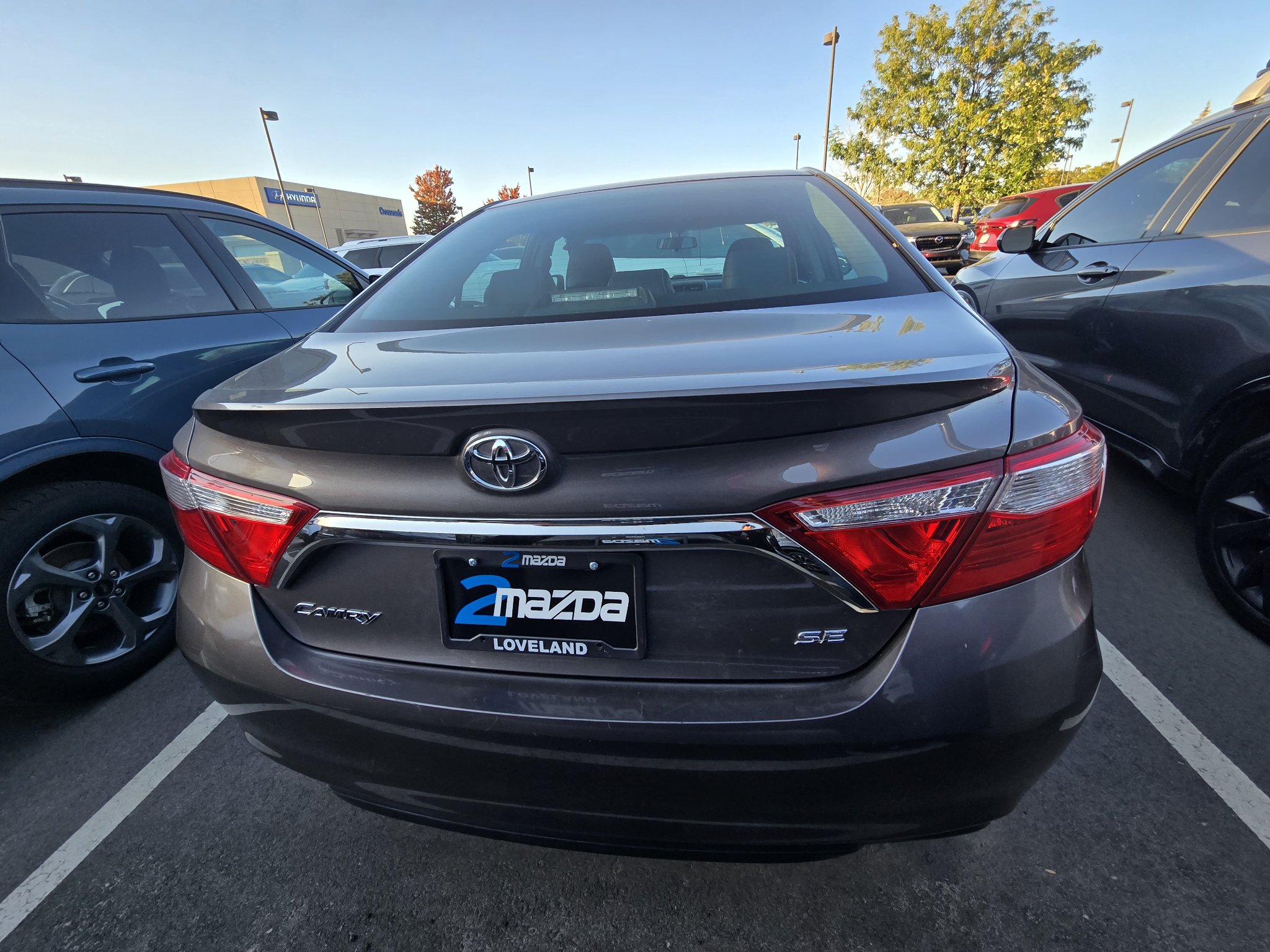 Used 2016 Toyota Camry SE FWD image 12