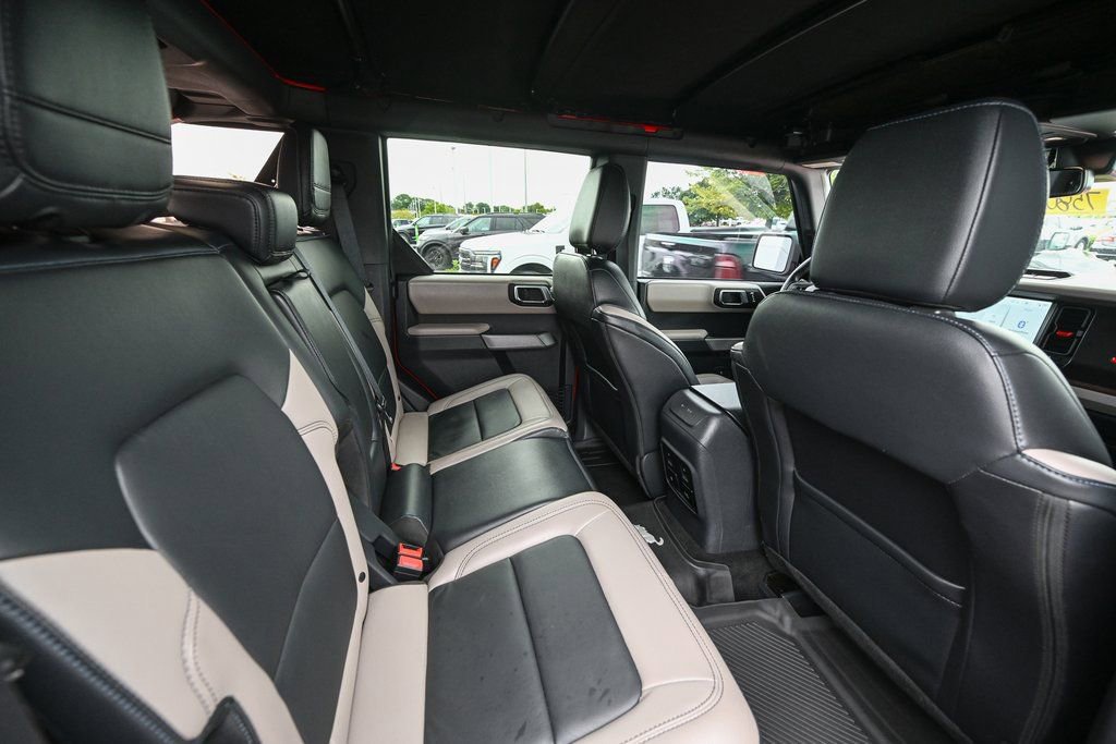 Certified 2022 Ford Bronco Wildtrak image 26