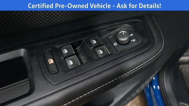 Certified 2025 Volkswagen Atlas Cross Sport SEL Premium R-Line image 33