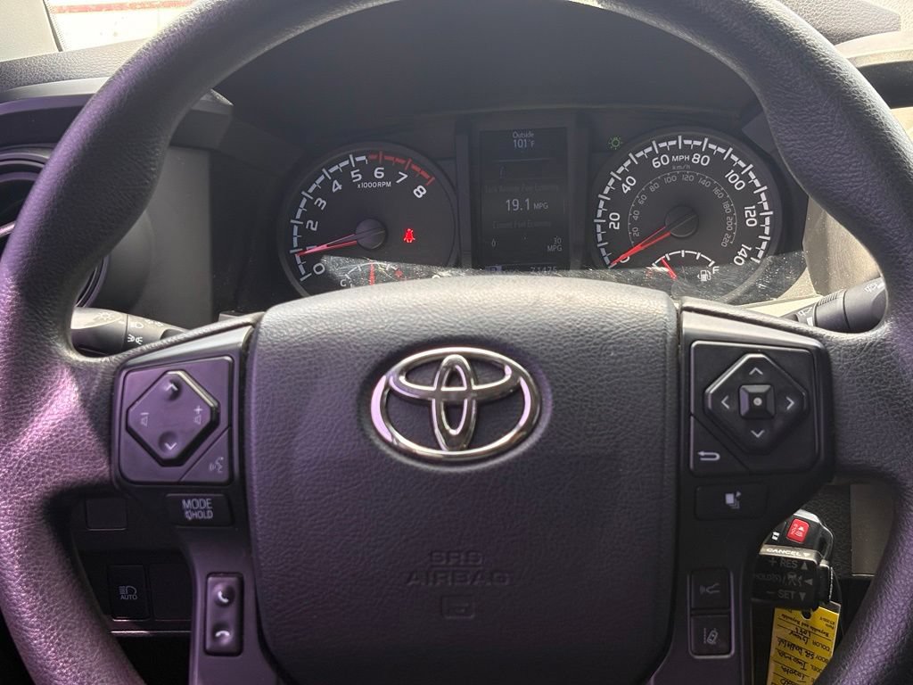 Used 2020 Toyota Tacoma SR w/ SR Convenience Package RWD image 15