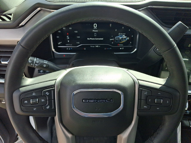 Used 2025 GMC Sierra 2500 Denali w/ Technology Package AWD/4WD image 4