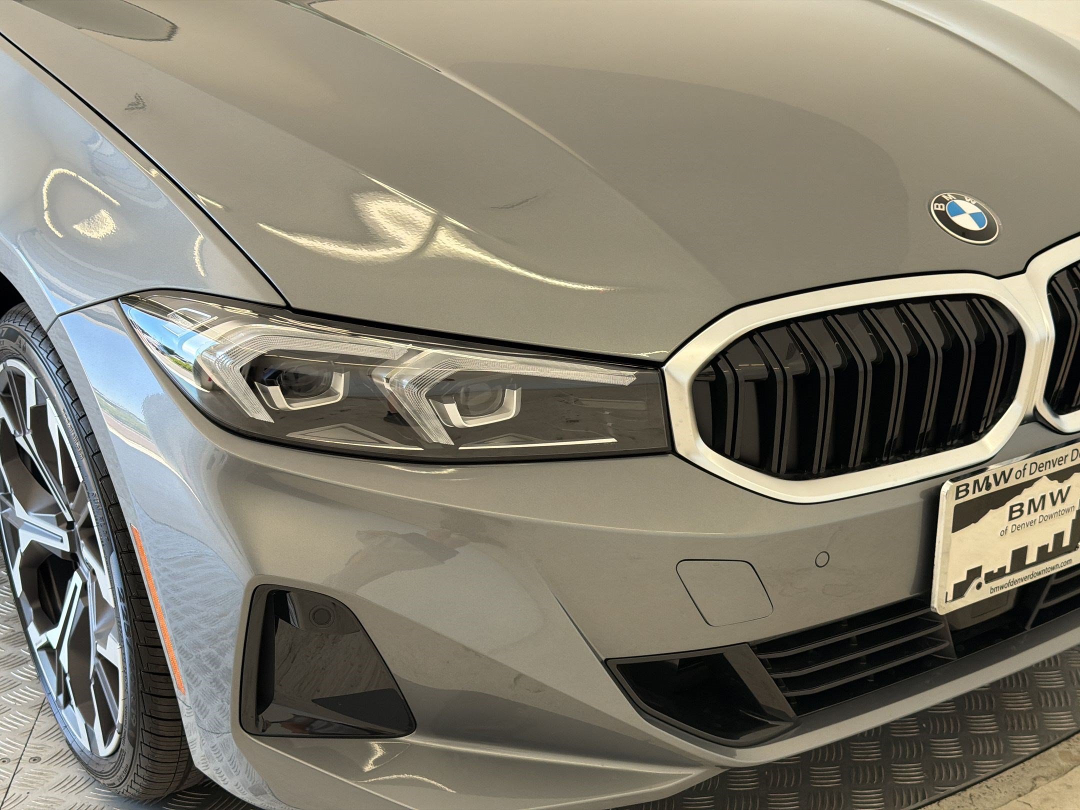 New 2026 BMW 330i xDrive Sedan w/ Premium Package AWD/4WD image 12