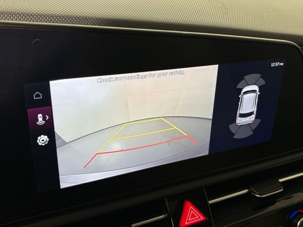 Used 2023 Kia Niro SX Touring FWD image 25