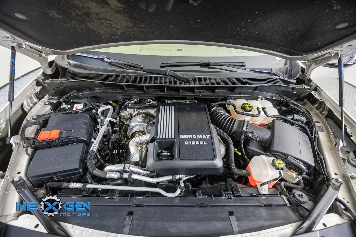 Used 2022 Chevrolet Suburban Premier AWD/4WD image 49