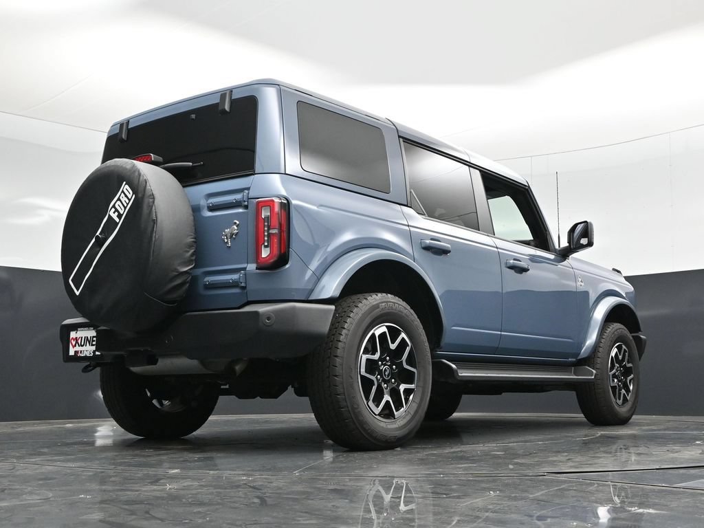Used 2025 Ford Bronco Outer Banks AWD/4WD image 43