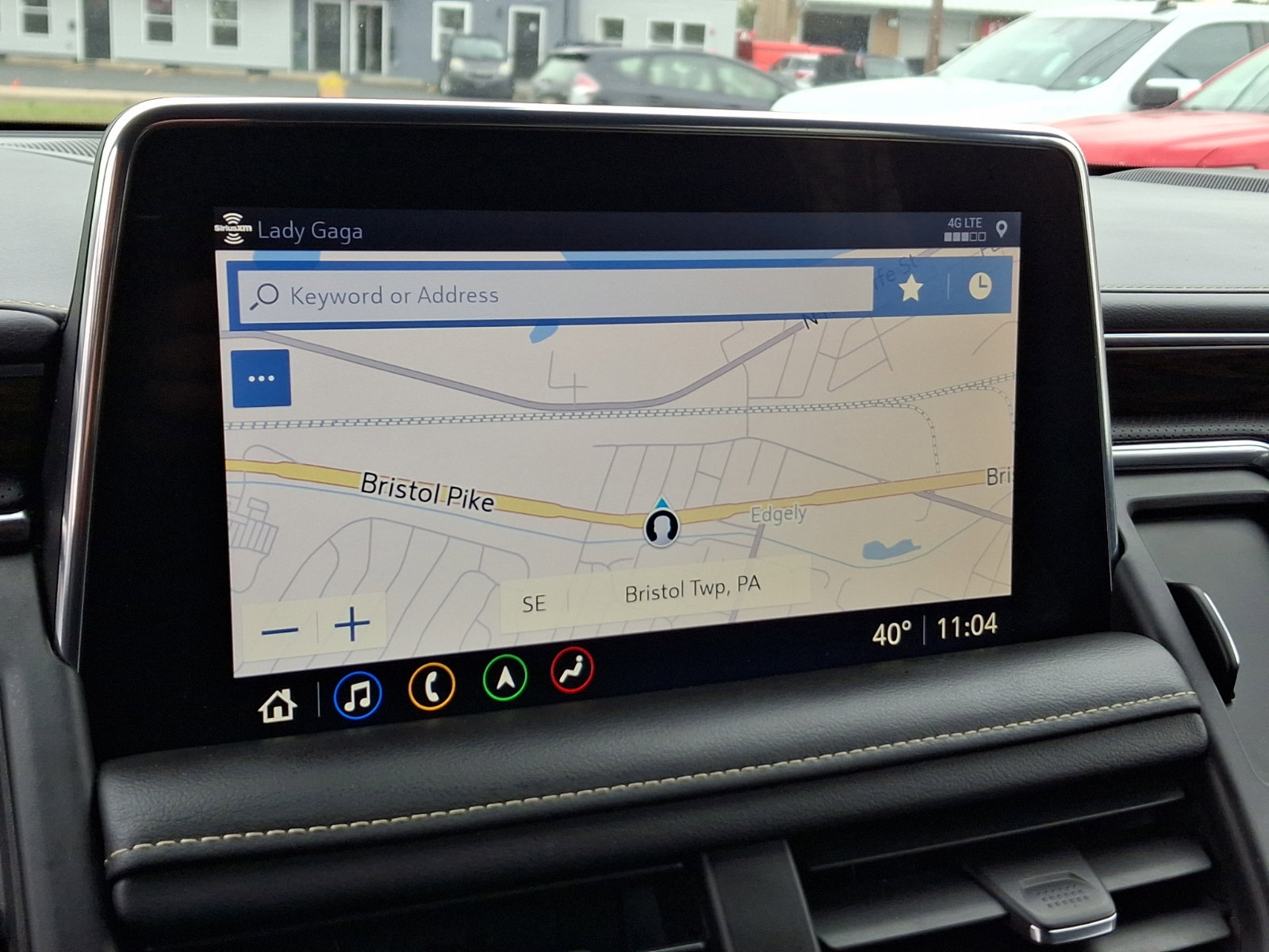 Used 2021 Chevrolet Suburban Premier image 17