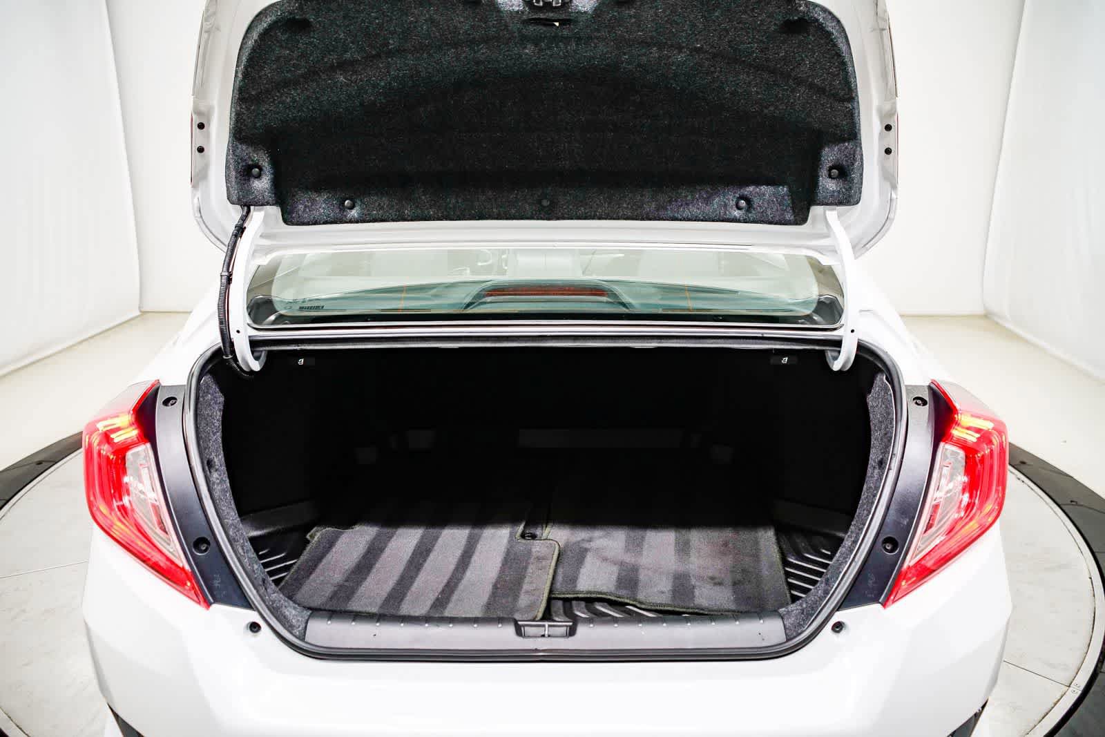 Used 2021 Honda Civic Sport image 25