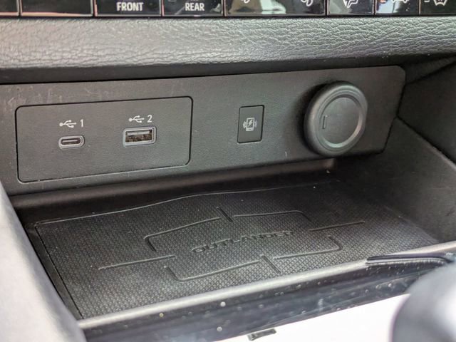 Used 2022 Mitsubishi Outlander SE image 25