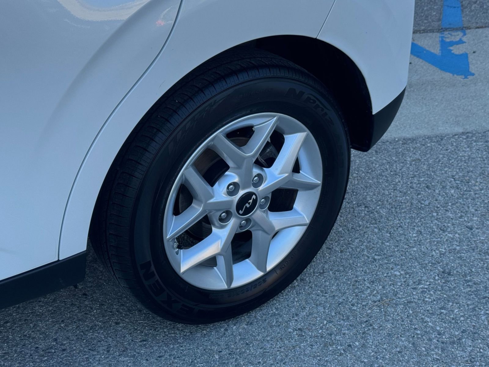 Used 2025 Kia Soul LX w/ LX Technology Package image 28