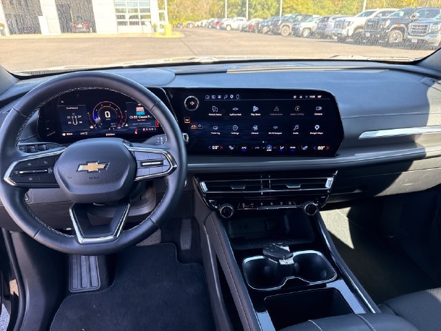 Used 2026 Chevrolet Traverse LT AWD/4WD image 15