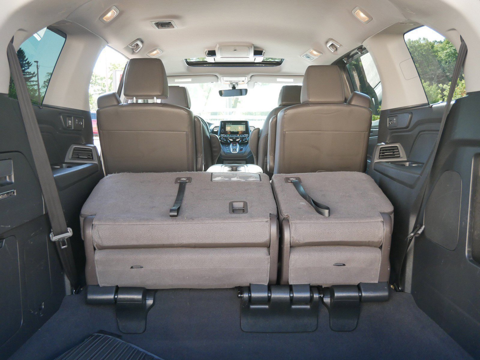 Used 2018 Honda Odyssey Touring image 10