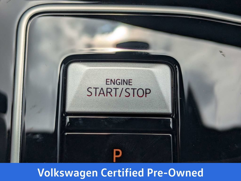 Certified 2026 Volkswagen GTI SE FWD image 35