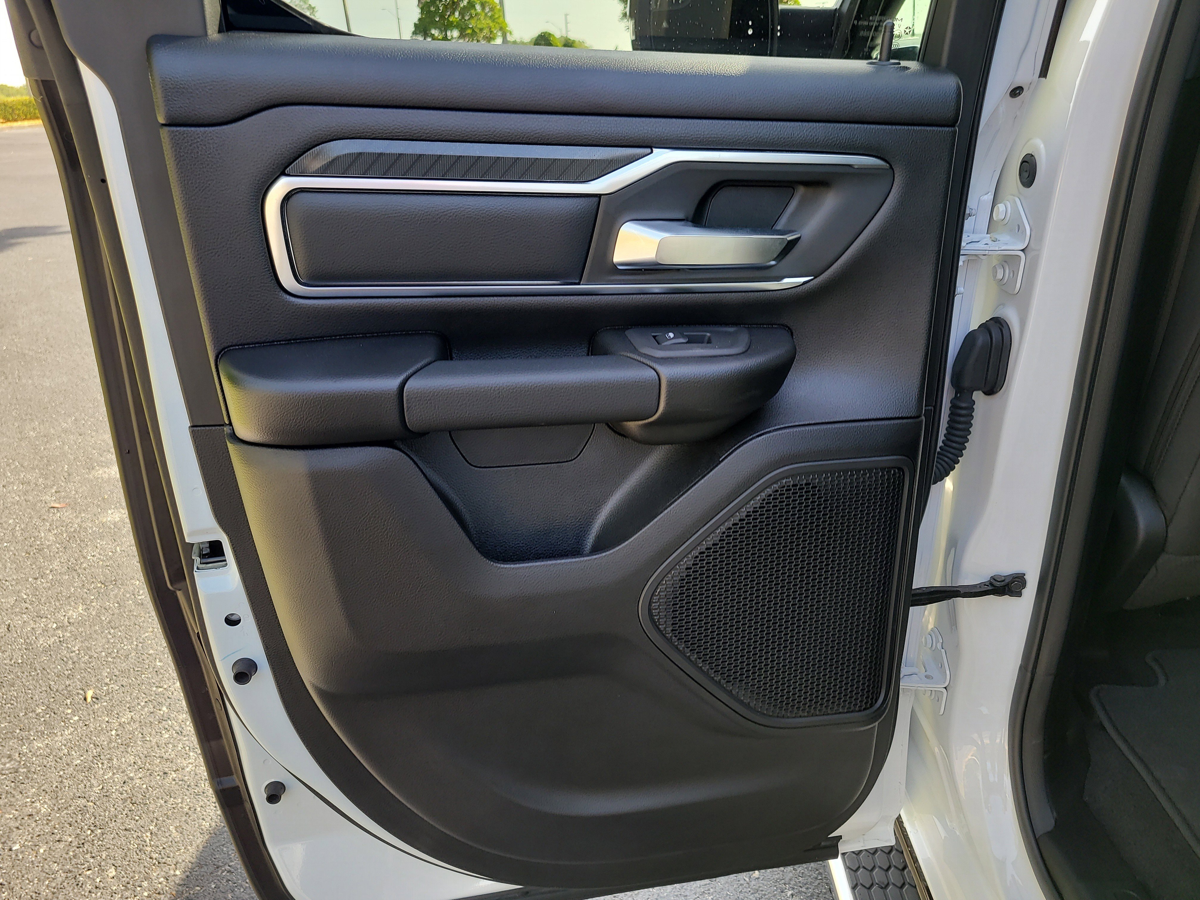 Used 2025 RAM 1500 Big Horn image 13