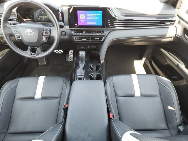 Used 2025 Toyota Camry SE FWD image 23