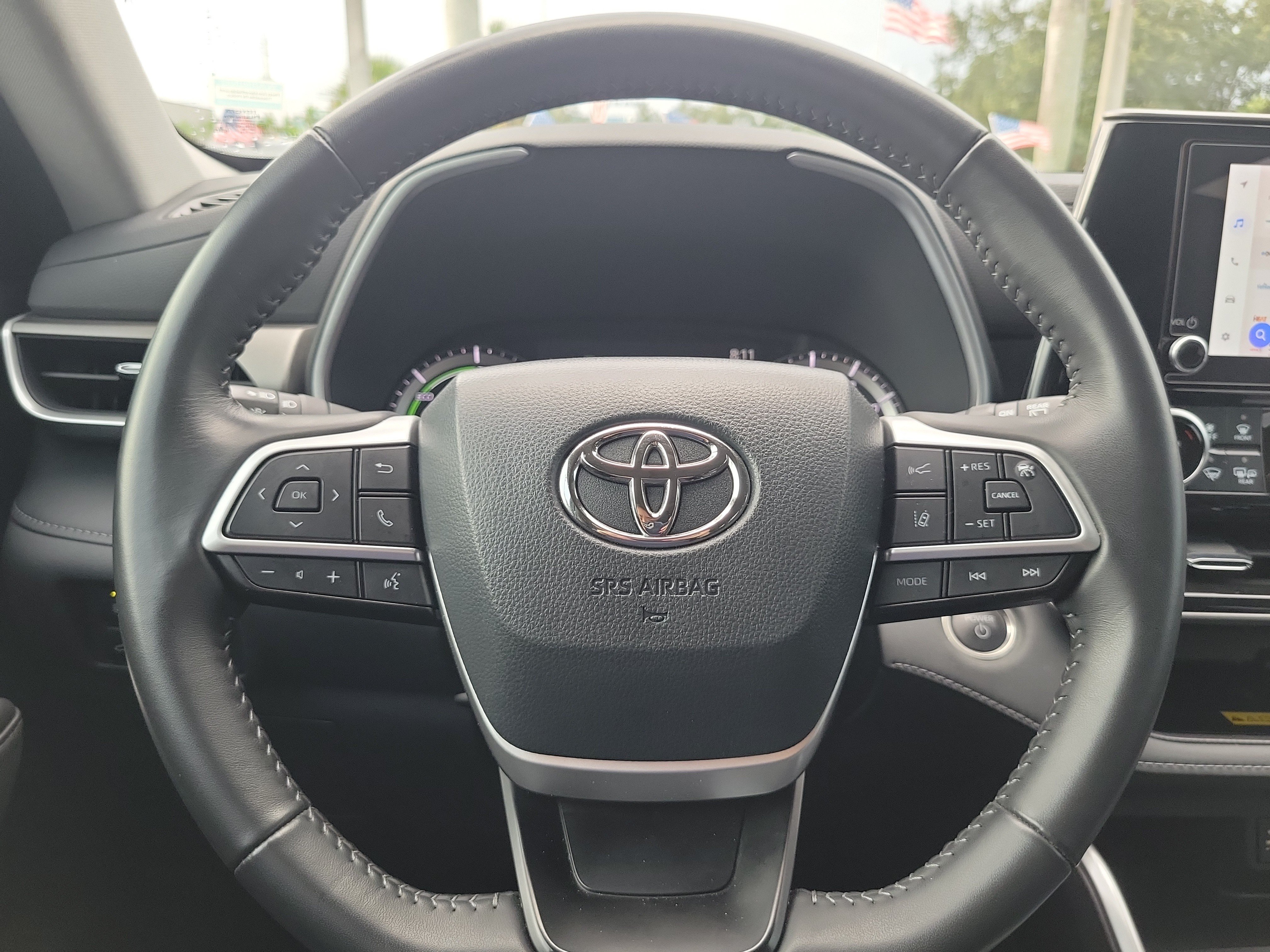 Used 2026 Toyota Highlander XLE AWD/4WD image 23