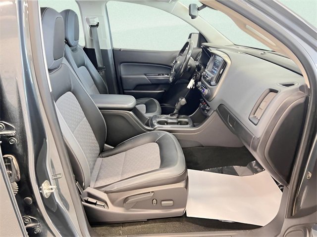 Used 2017 Chevrolet Colorado Z71 image 7
