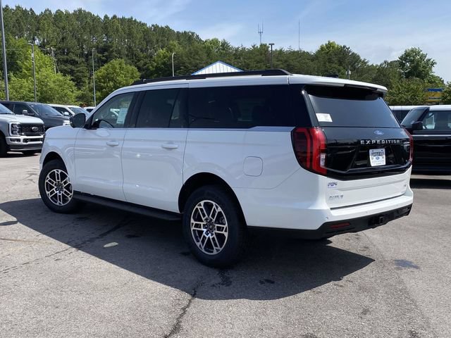 New 2026 Ford Expedition Max Active RWD image 5
