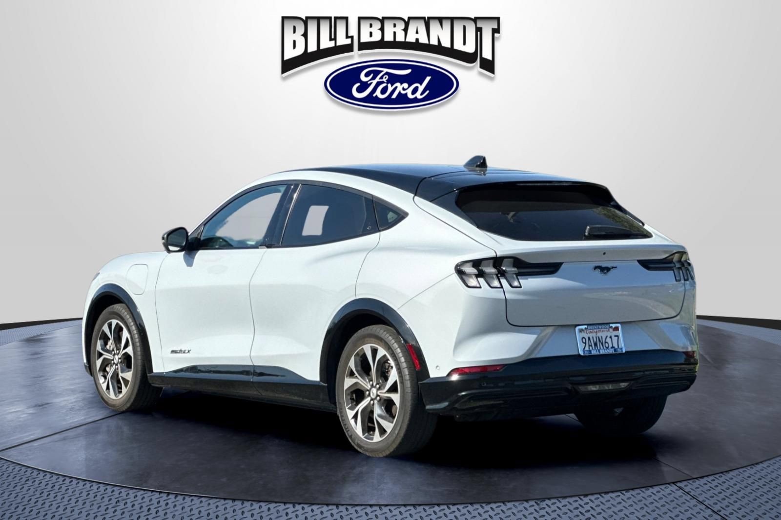 Used 2022 Ford Mustang Mach-E Premium RWD image 5