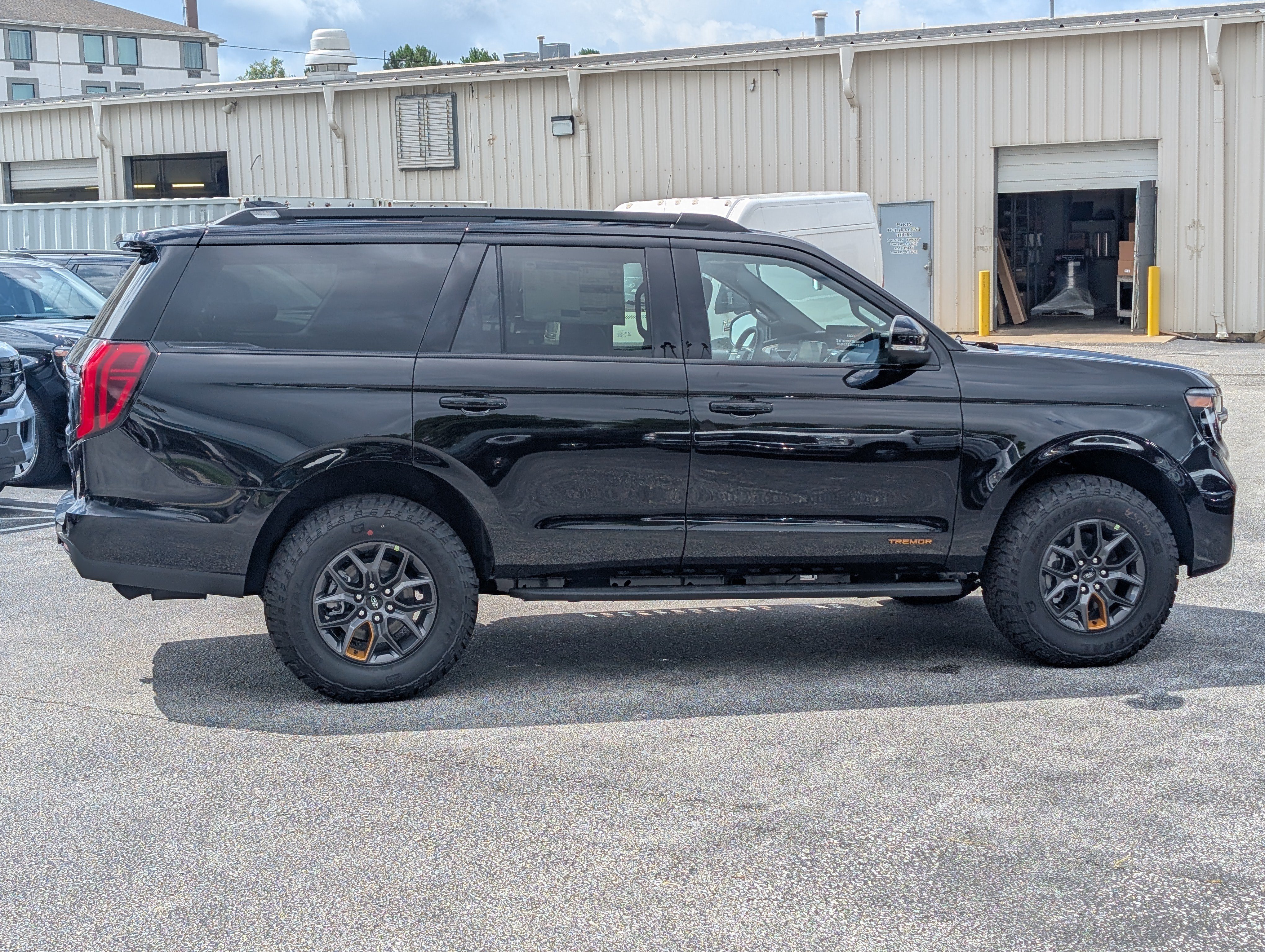 New 2026 Ford Expedition Tremor AWD/4WD image 8