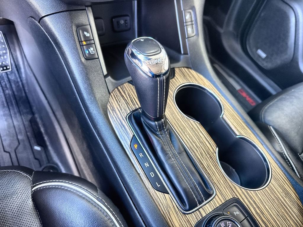 Used 2019 GMC Acadia Denali w/ Technology Package image 8