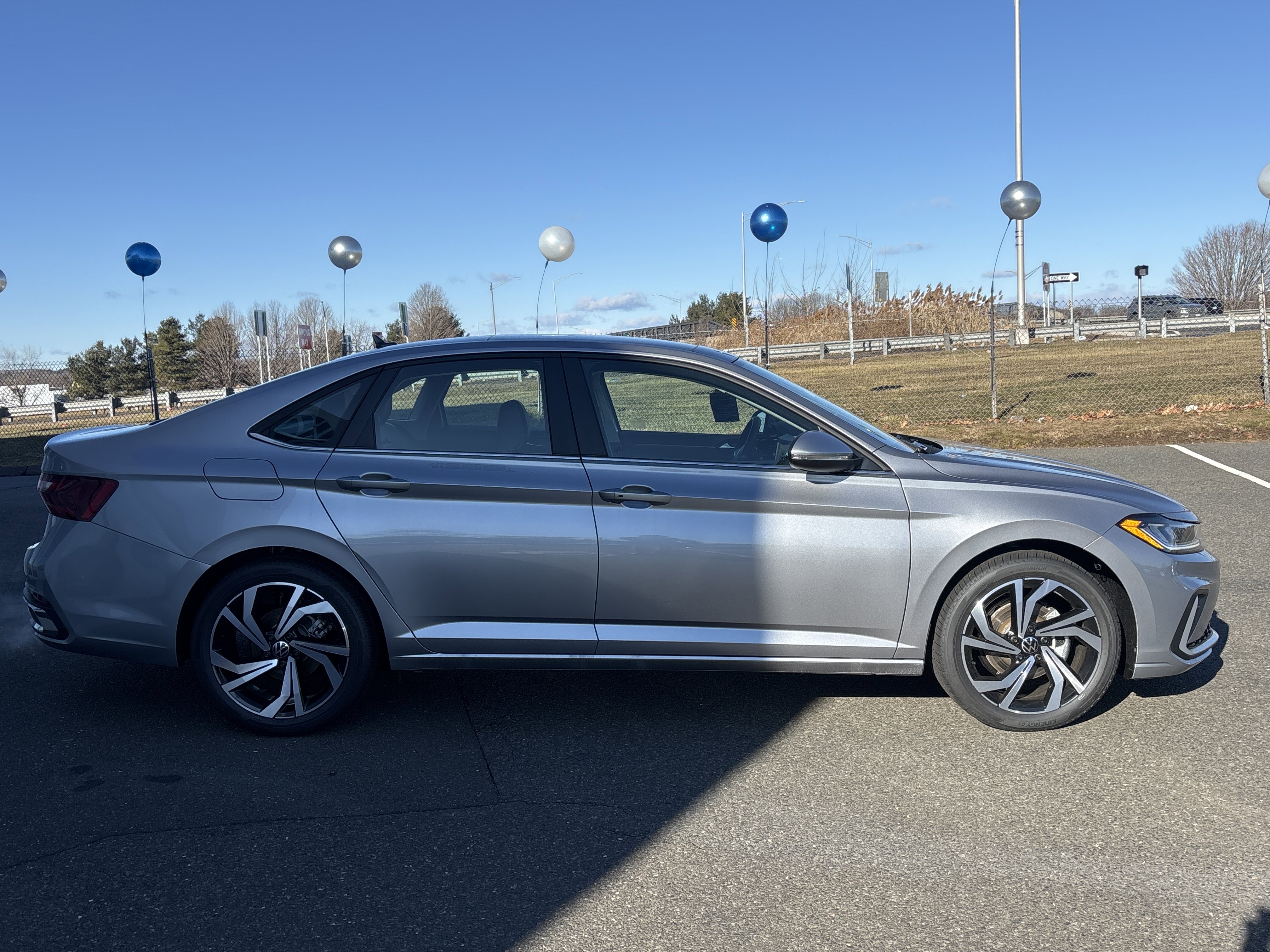 New 2026 Volkswagen Jetta SEL image 7
