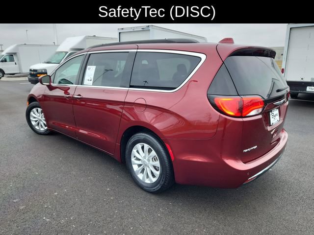 Used 2018 Chrysler Pacifica Touring Plus image 5