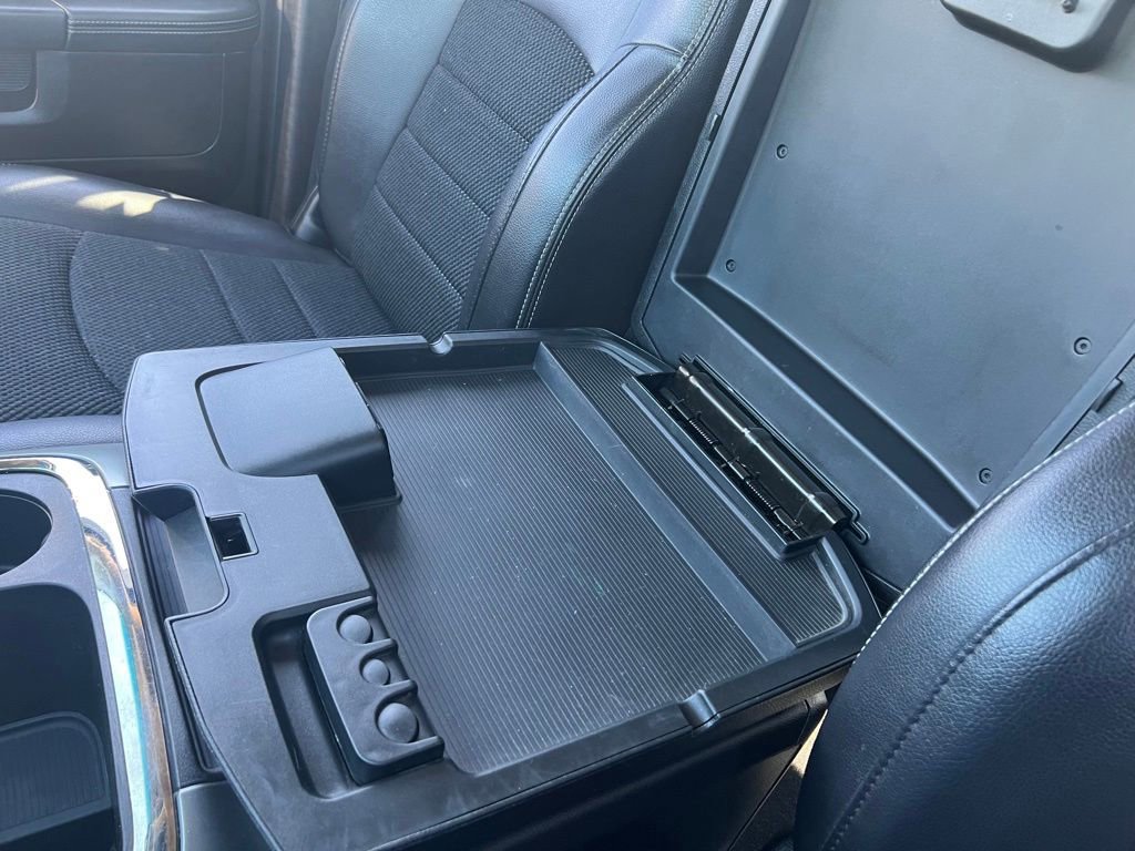 Used 2015 RAM 1500 Sport image 30