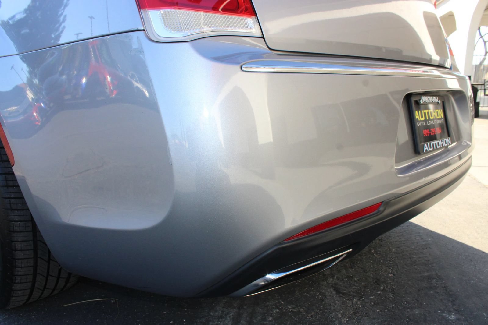 Used 2016 Chrysler 300 C RWD image 40
