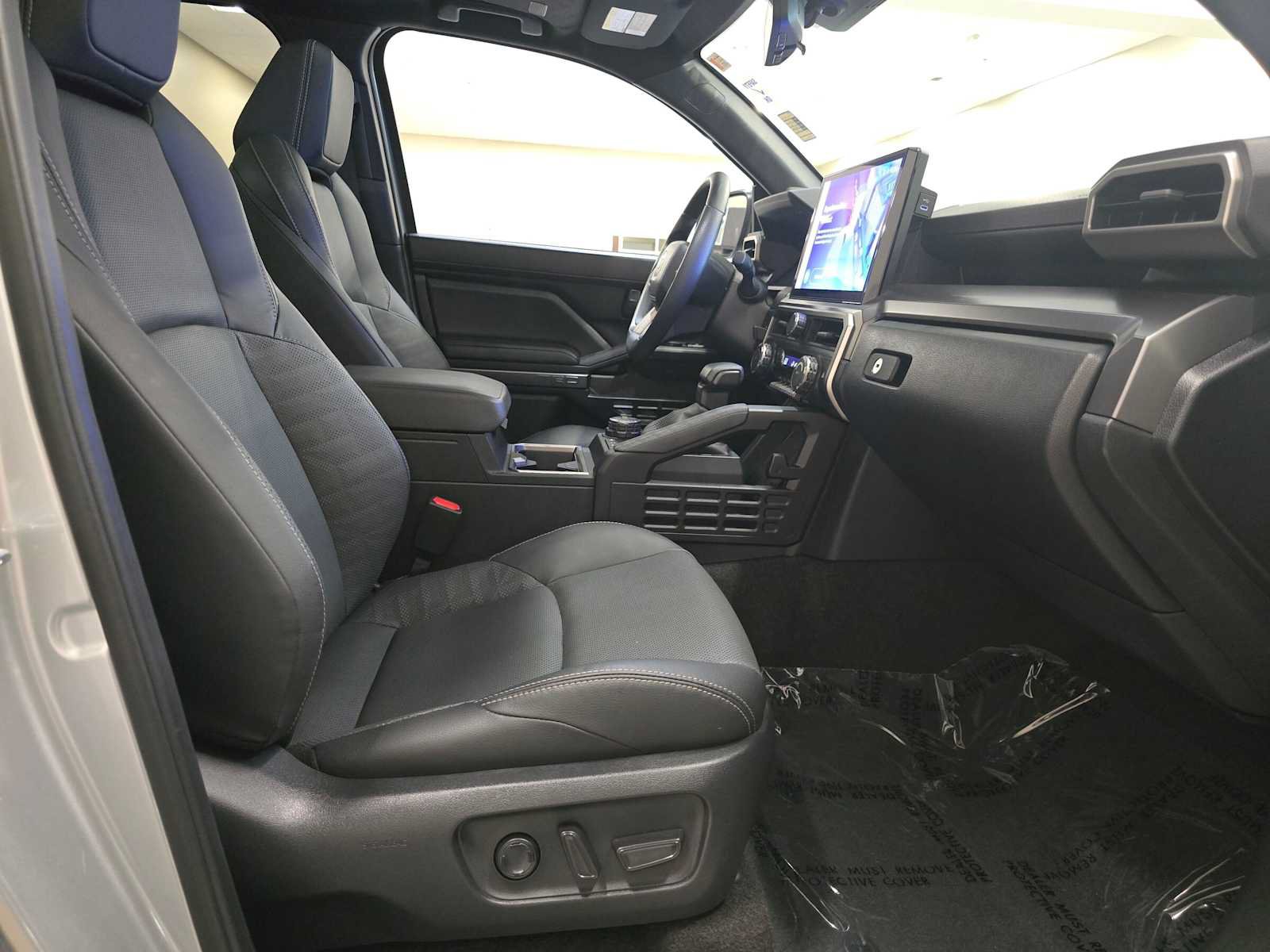 Certified 2026 Toyota 4Runner TRD Off-Road Premium w/ Tow Technology Package AWD/4WD image 28