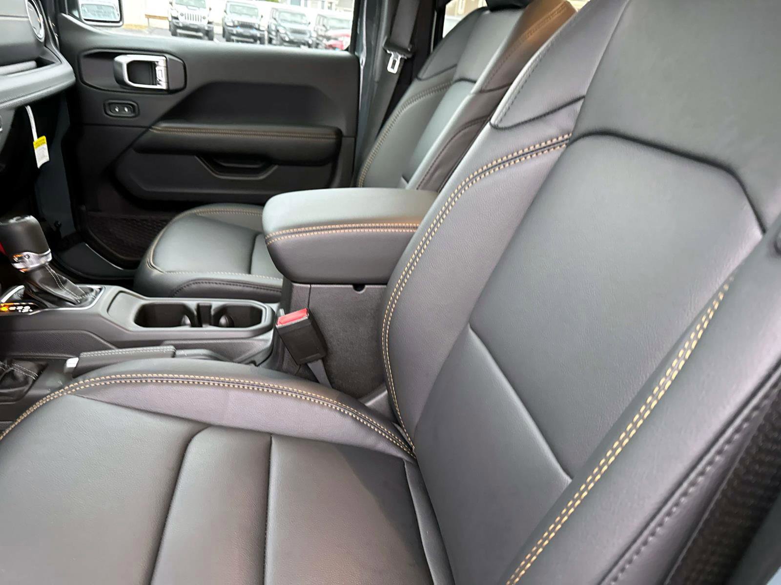 New 2026 Jeep Wrangler Unlimited Sahara image 10