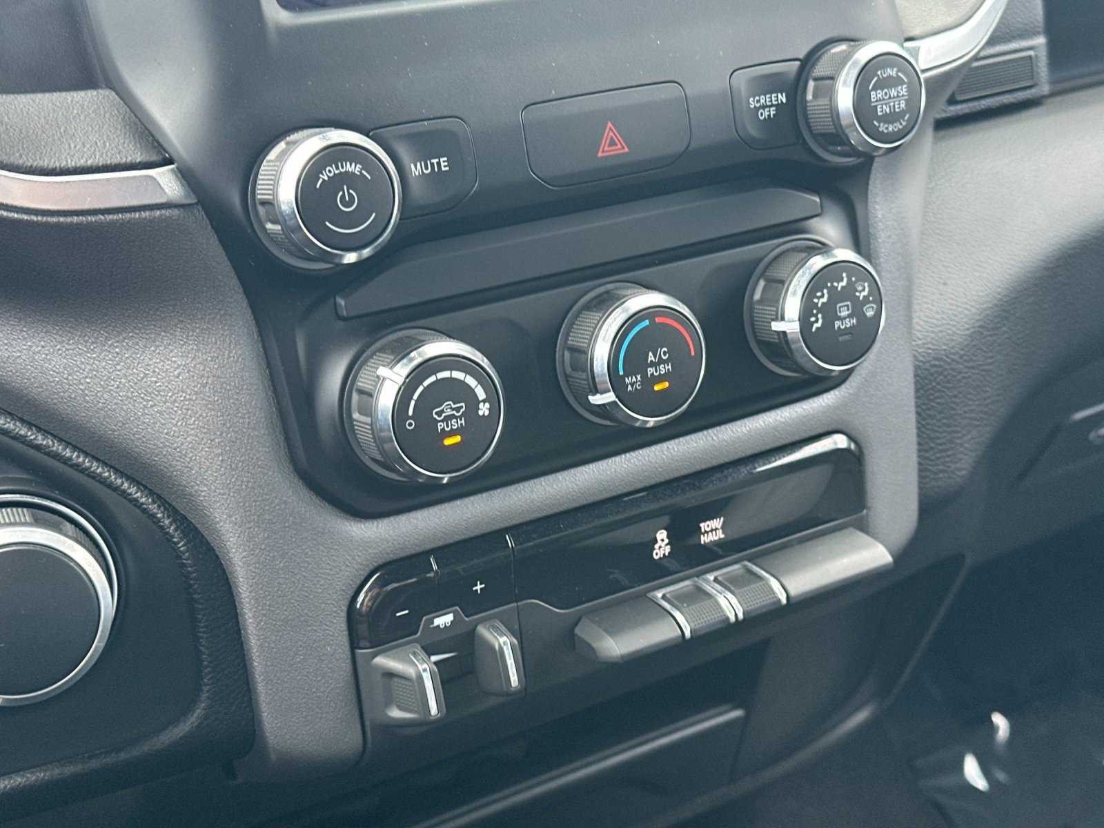 Certified 2024 RAM 2500 Big Horn w/ Bed Utility Group image 19