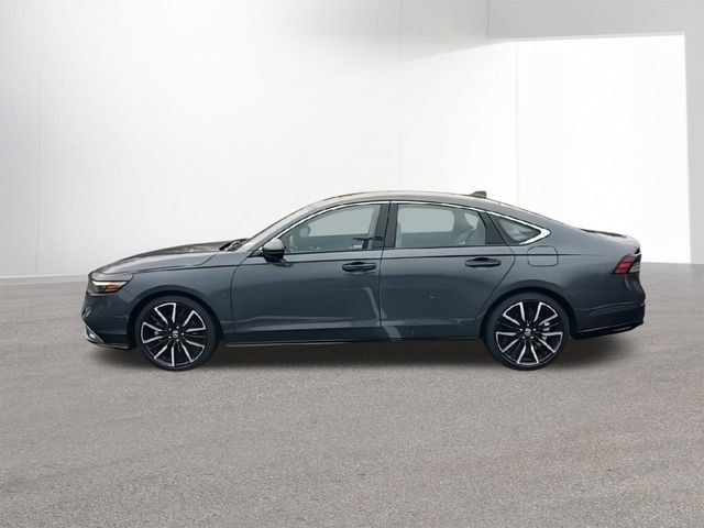 Used 2023 Honda Accord Touring image 5