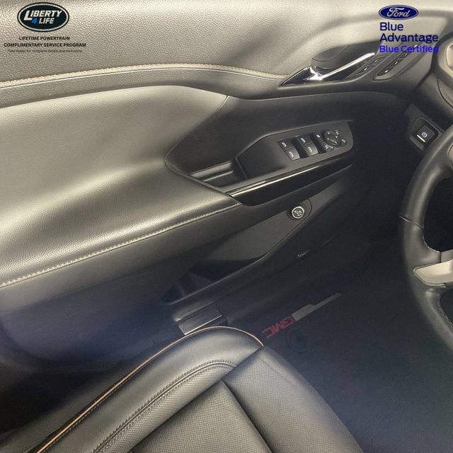 Used 2023 GMC Acadia AT4 w/ Preferred Package AWD/4WD image 31