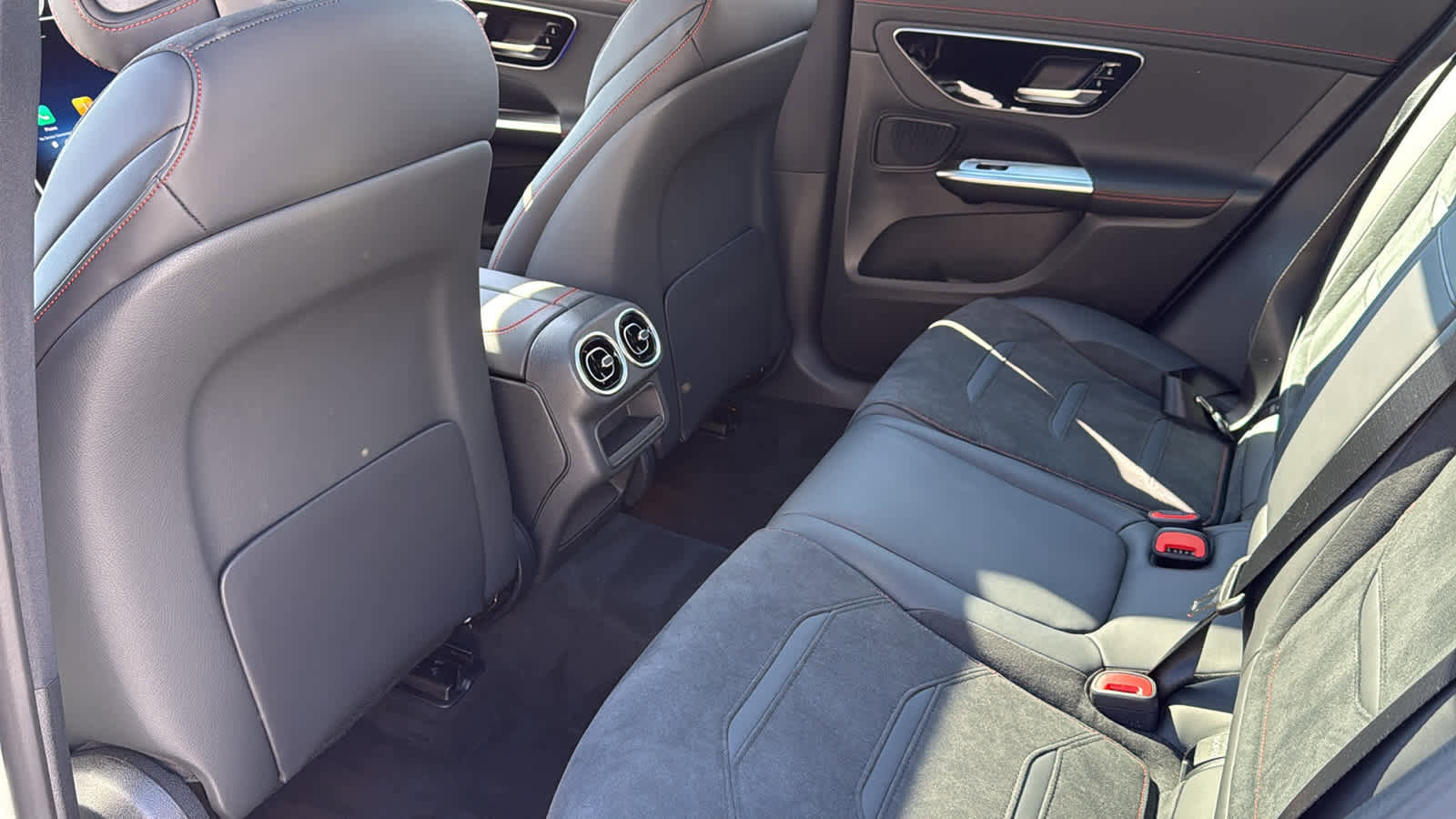 New 2026 Mercedes-Benz GLC 43 AMG 4MATIC image 31